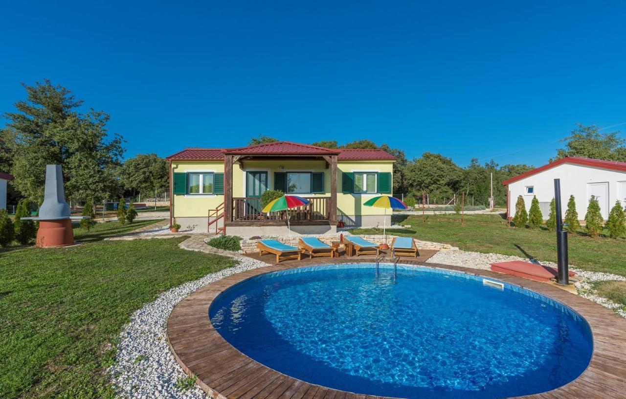 Holiday Park Village Jelovci Kringa Exterior photo