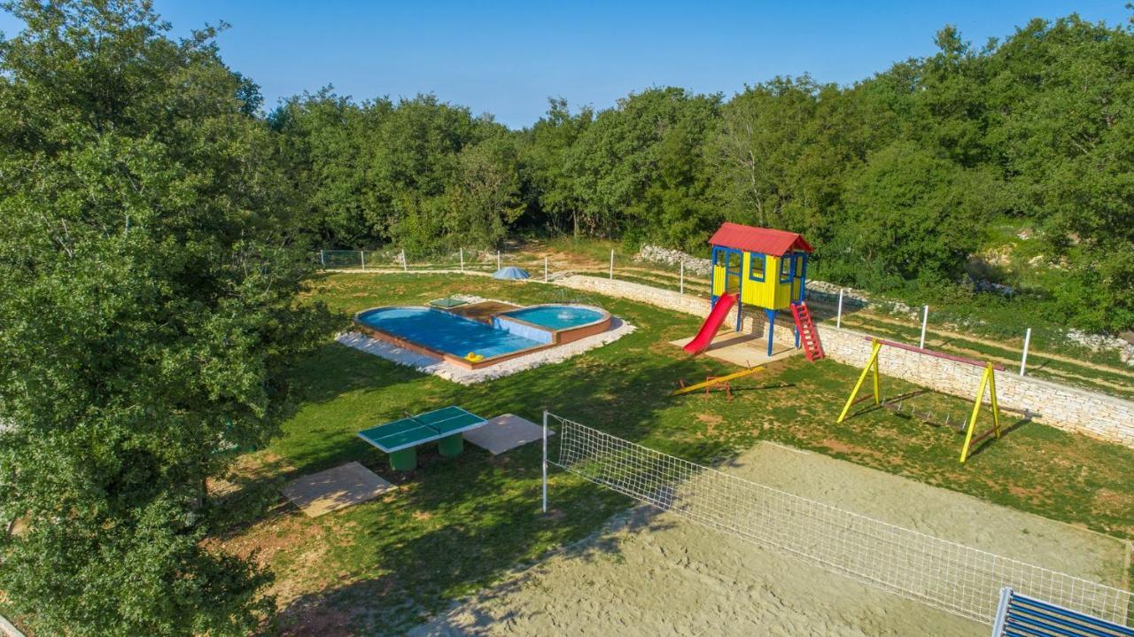 Holiday Park Village Jelovci Kringa Exterior photo